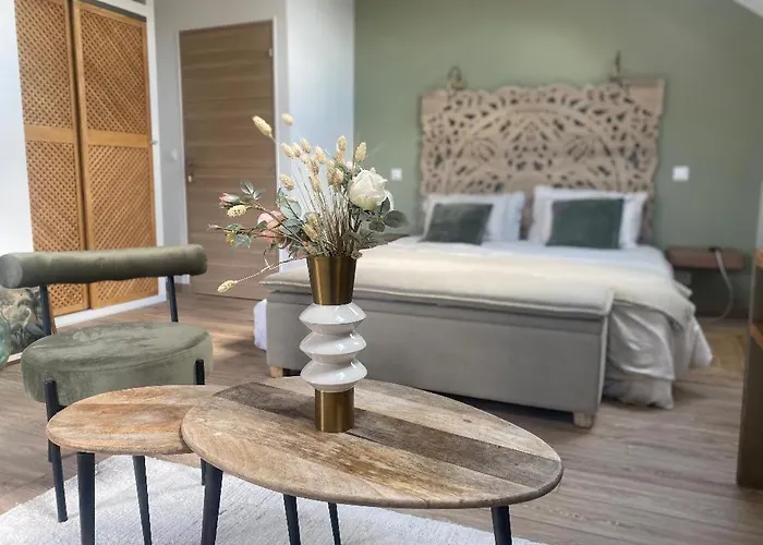 Dans Moulin - Chic Et Charme - Piscine Et Rouesse-Vasse