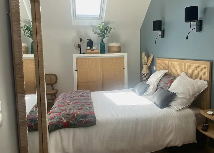 Dans Moulin - Chic Et Charme - Piscine Et Holiday home Rouesse-Vasse